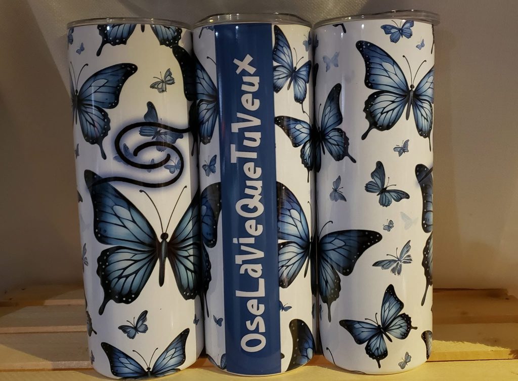 1 Bouteille 20 oz — Papillons blues